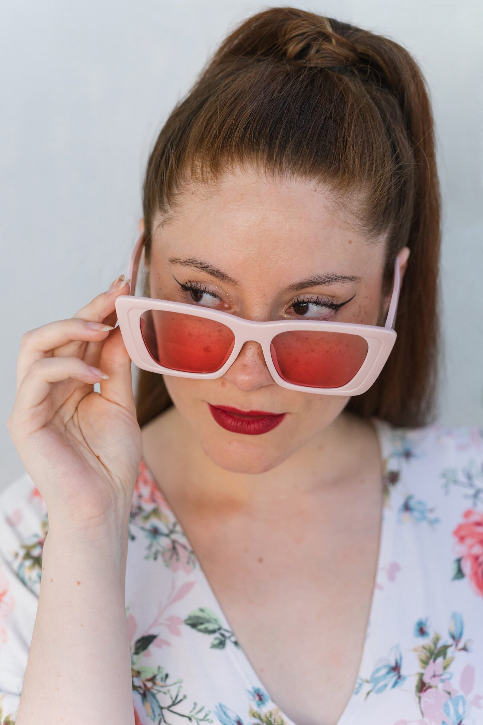 Aokigahara Scarlett - Valentina Godoy Photography