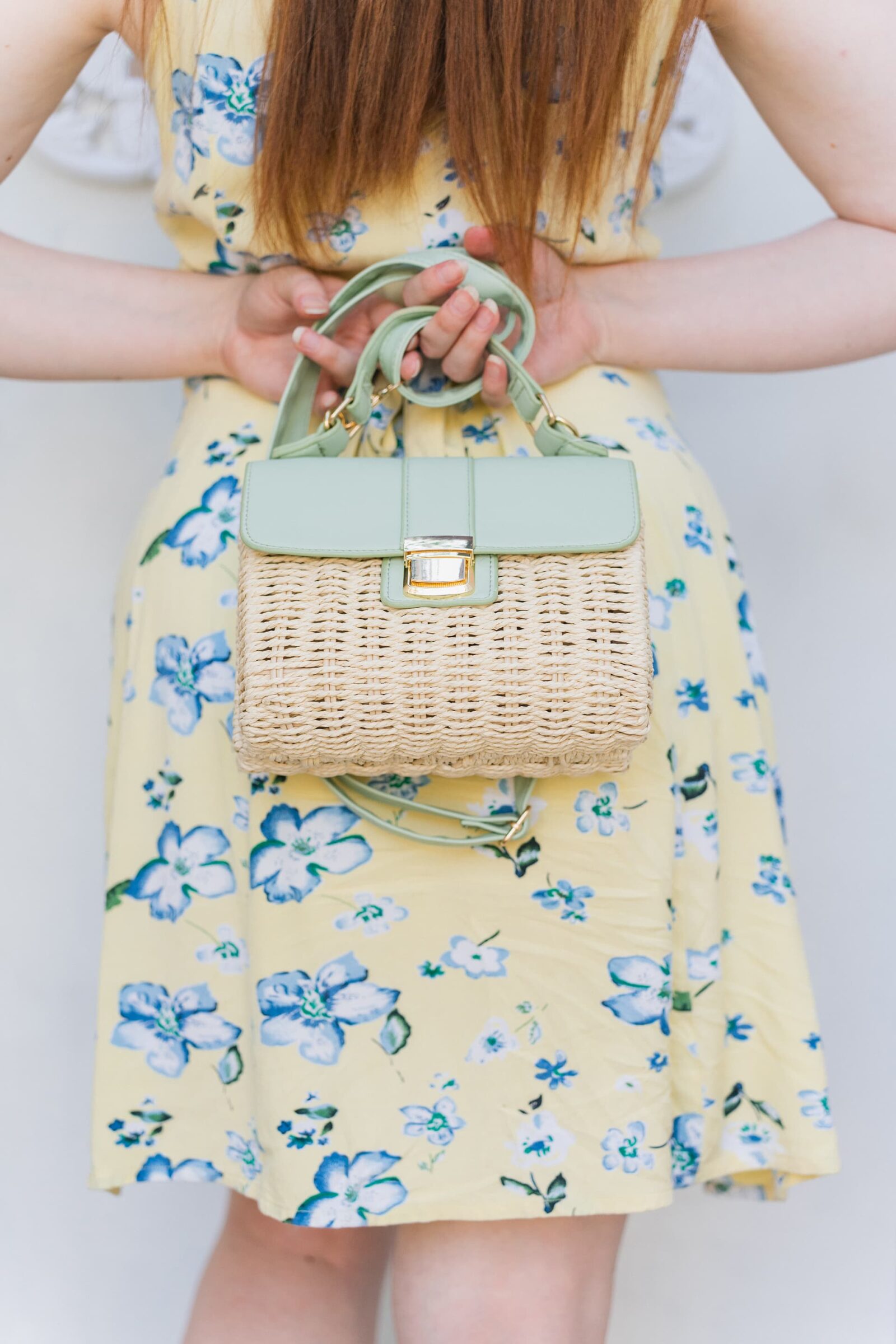 Aokigahara Scarlett - Valentina Godoy Photography