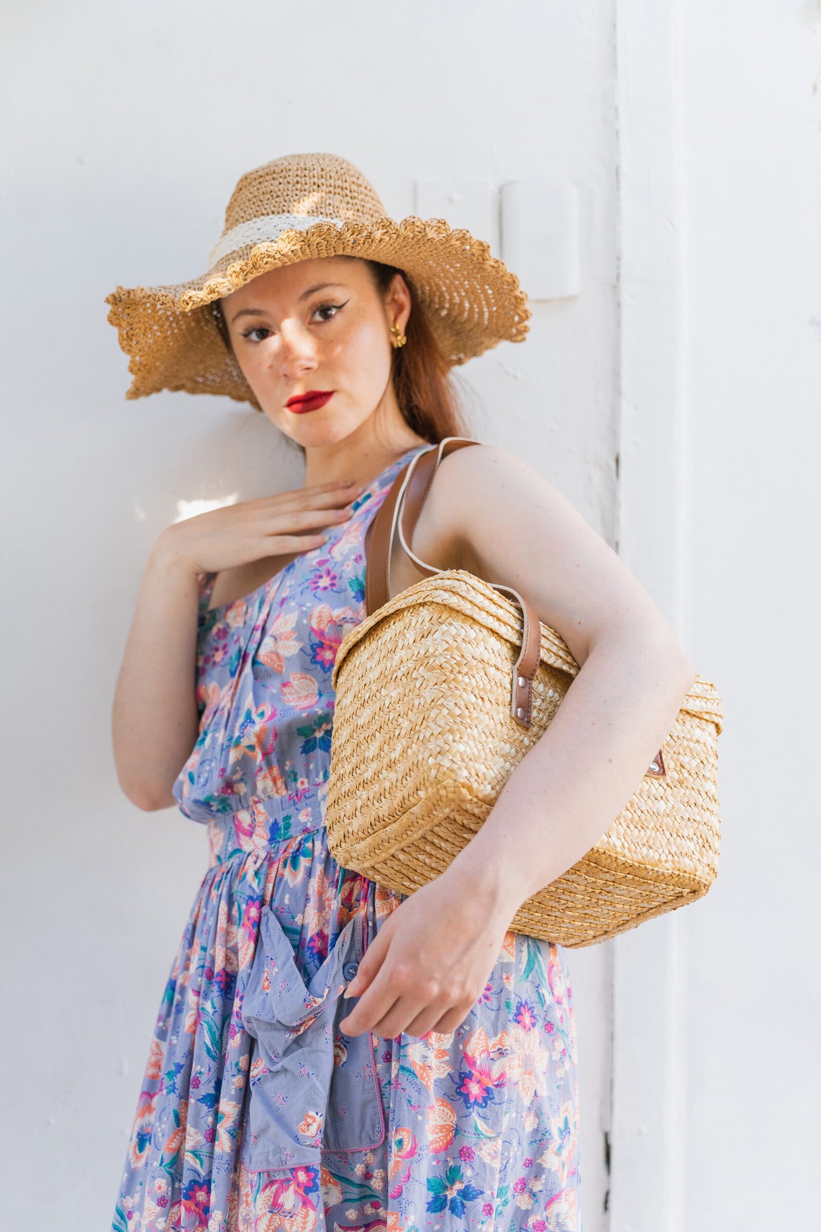 Aokigahara Scarlett - Valentina Godoy Photography